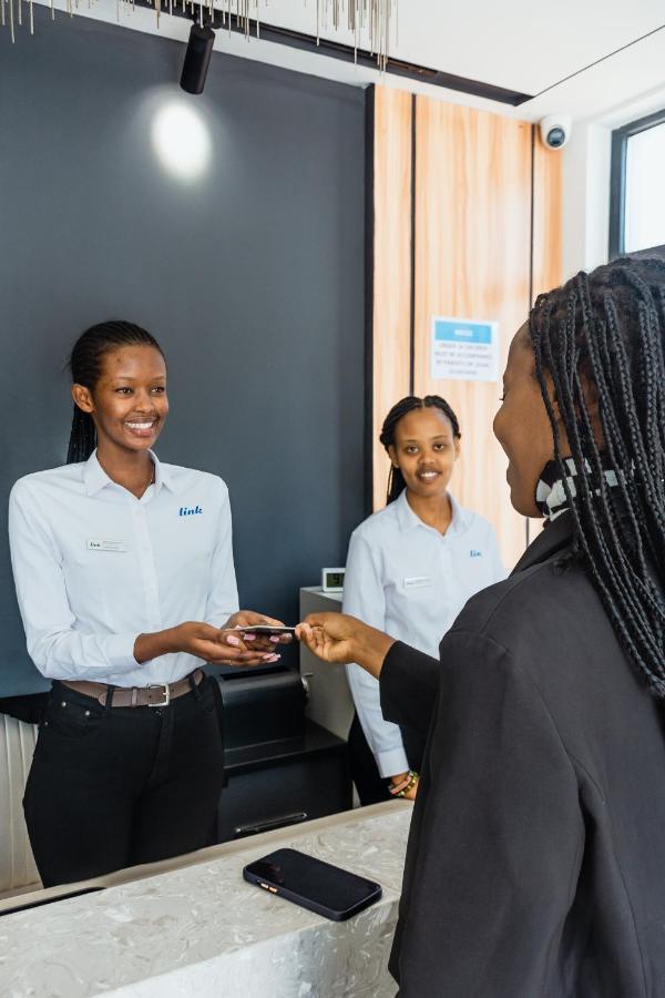 Elizabeth Golf Apartment By Link Kigali Ngoại thất bức ảnh